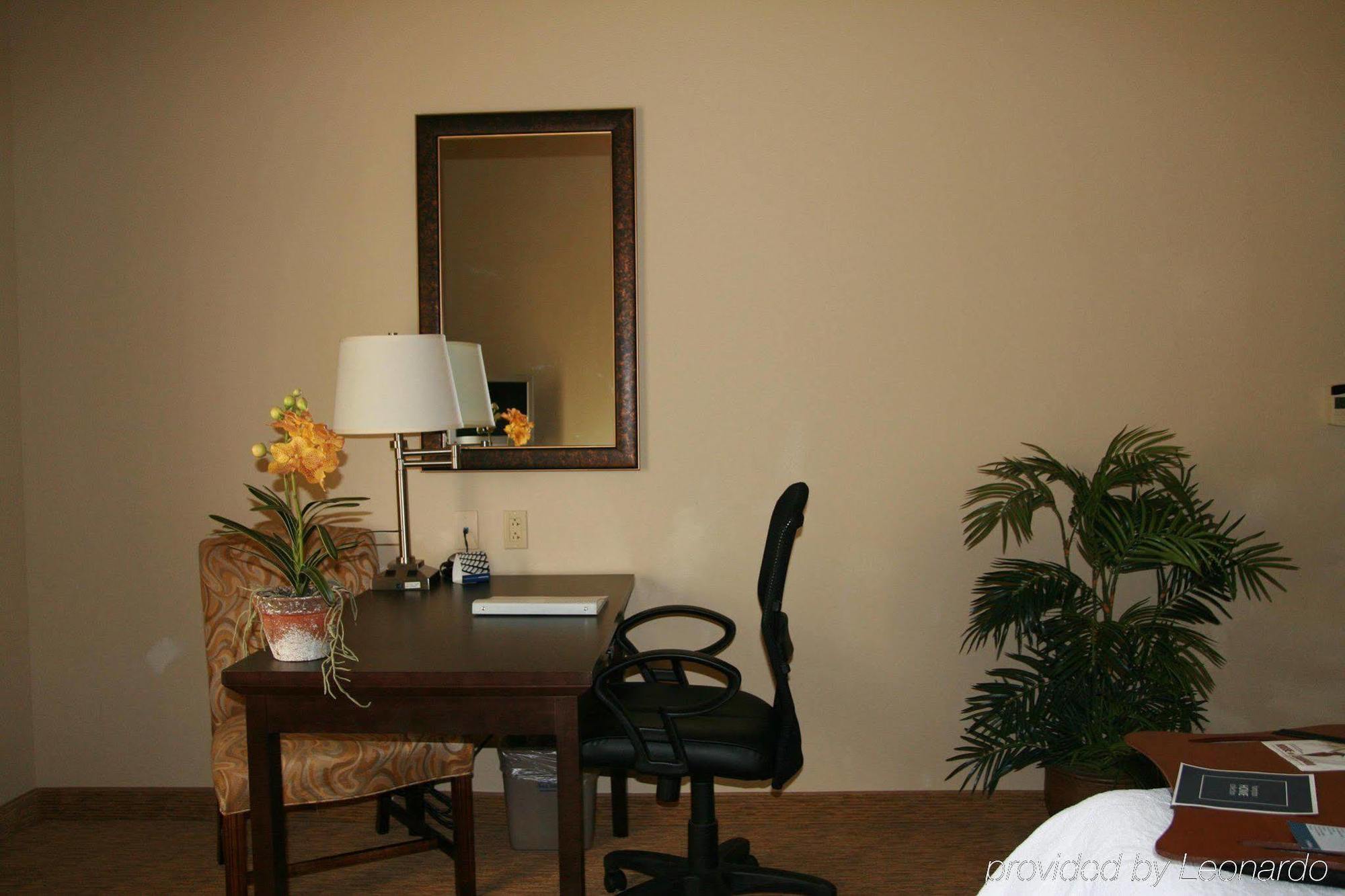Hampton Inn & Suites Austin Cedar Park-Lakeline Стая снимка
